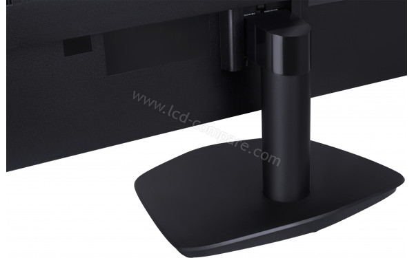 COOLER MASTER GM27-FFS - Zoom sur la partie basse