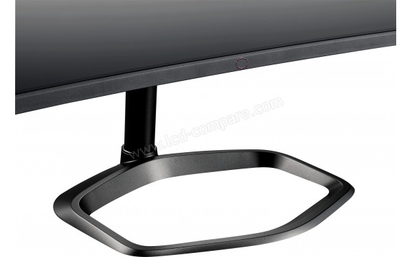 COOLER MASTER GM34-CW - Zoom sur la partie basse