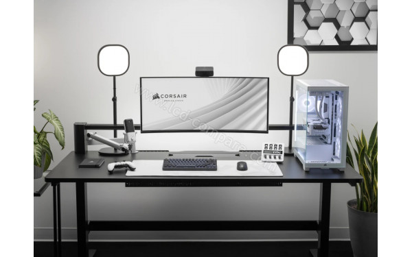 CORSAIR Xeneon 34WQHD240-C - Mise en situation