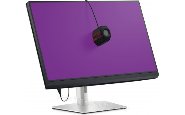DELL UP3221Q - Vue 3/4 gauche avec colorim&egrave;tre (non inclus)