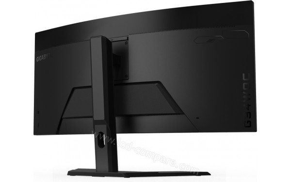 GIGABYTE G34WQC - Vue 3/4 gauche