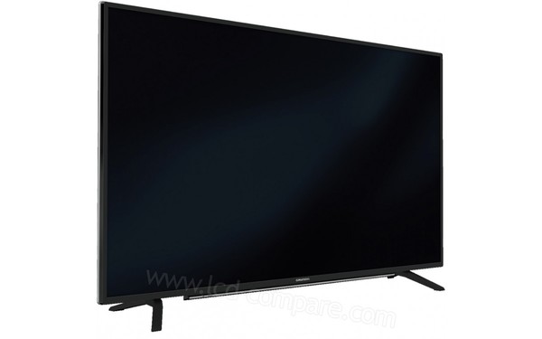 GRUNDIG 32GHB5745 - Vue 3/4 gauche