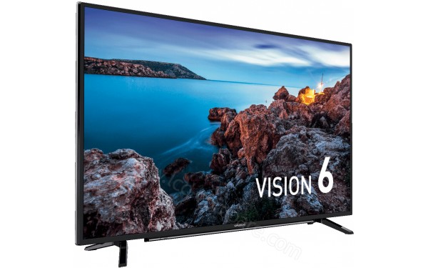 GRUNDIG 32VLE6810BP - Vue 3/4 gauche