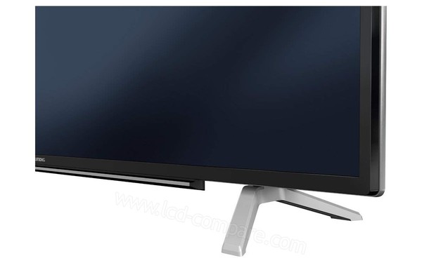 GRUNDIG 40GFB5740 - Zoom sur la partie basse droite