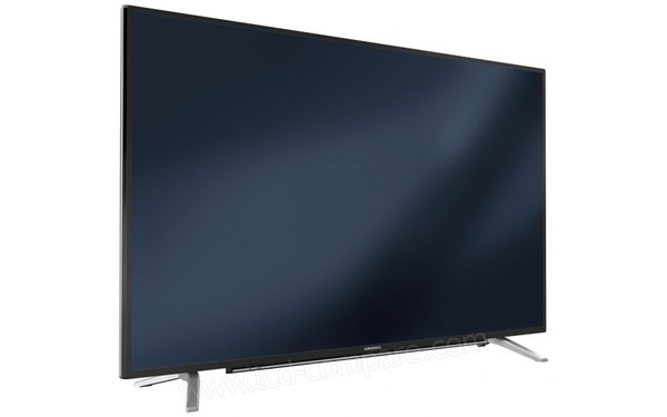 GRUNDIG 43GFB6820 - Vue 3/4 gauche