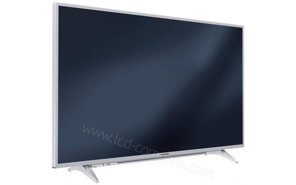 GRUNDIG 49GUS8860 - Vue 3/4 gauche