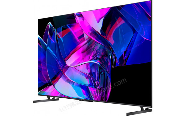 HISENSE 100U7KQ - Vue 3/4 droite