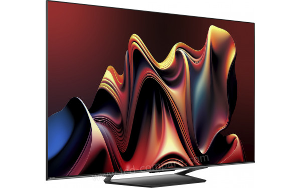 HISENSE 65U7NQ - Vue 3/4 gauche
