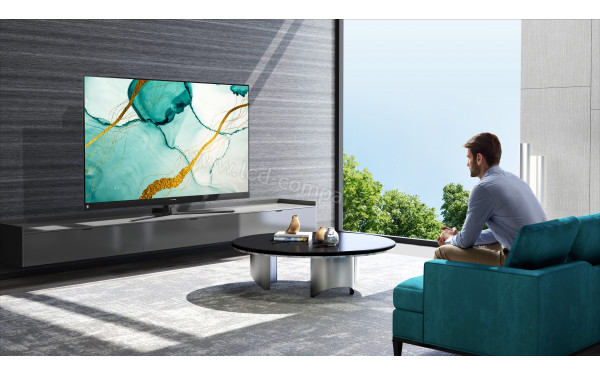 HISENSE 65U8QF - Mise en situation