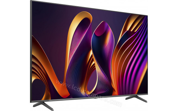 HISENSE 85E7NQ PRO - Vue 3/4 gauche