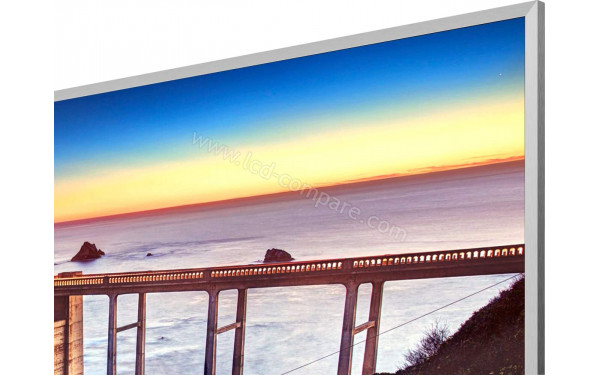 HISENSE H45NEC5655 - Zoom sur le coin sup&eacute;rieur droit