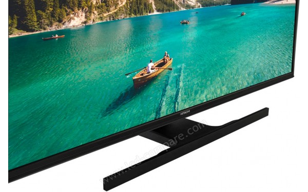 HITACHI 32HE2100 - Zoom sur la partie basse