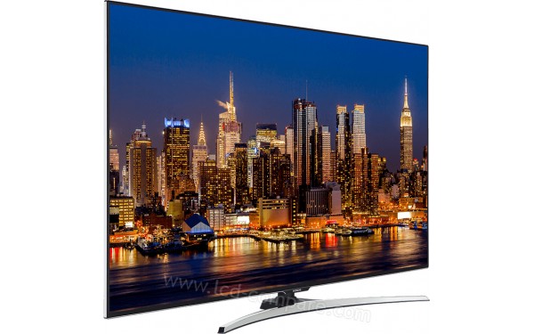 HITACHI 49HL7000 - Vue 3/4 gauche