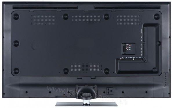 HITACHI 65F501HZ2W69 - Vue de l'arri&egrave;re