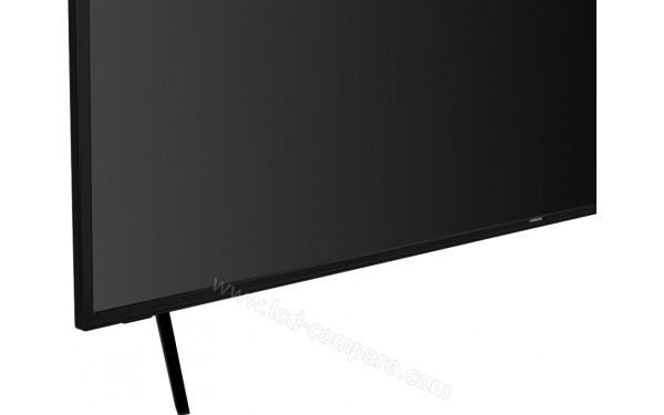 HITACHI 65HK5600 - Zoom sur la partie basse