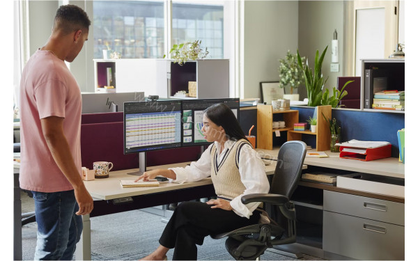 HEWLETT PACKARD HP 724pn - Mise en situation