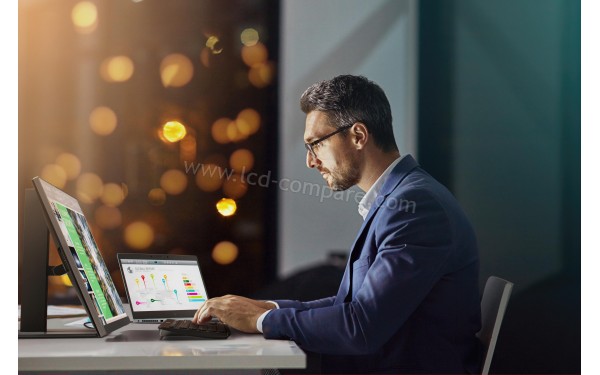 HEWLETT PACKARD HP EliteDisplay E243d - Mise en situation