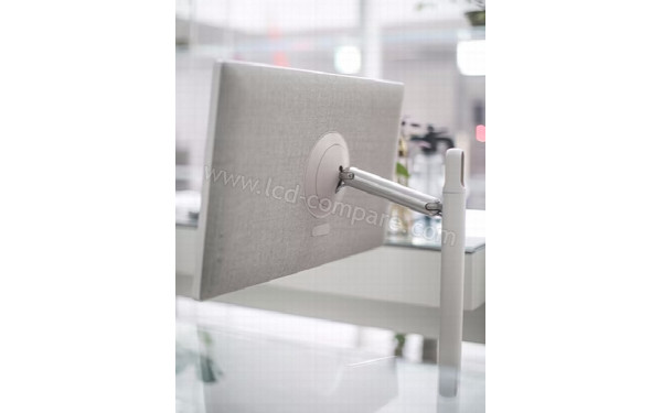 LG StanbyME 27ART10AKPL - Mise en situation