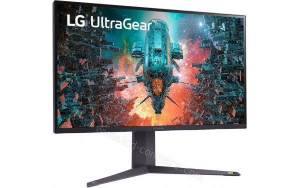 LG 32GQ950P-B - Vue 3/4 gauche