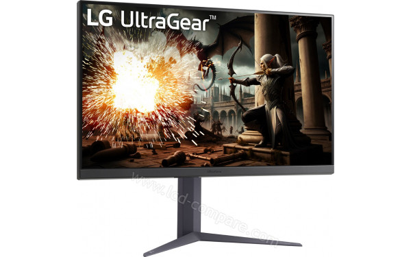 LG 32GS75QN-B - Vue 3/4 gauche
