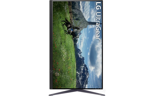 LG 32GS85Q-B - Vue de face en mode portrait