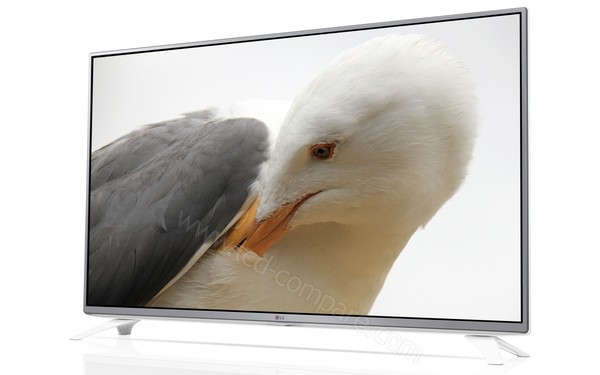 LG 32LF590V - Vue 3/4 droite