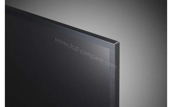 LG 32LM550B - Zoom sur le coin sup&eacute;rieur droit