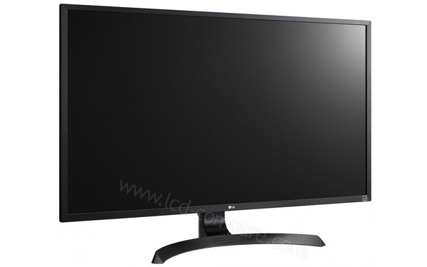 LG 32UD59-B - Vue 3/4 gauche 2