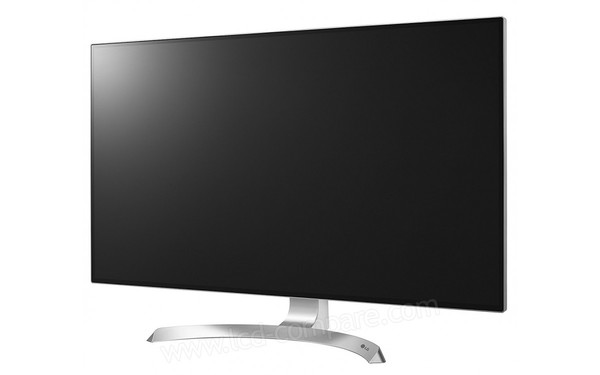 LG 32UD89-W - Vue 3/4 droite