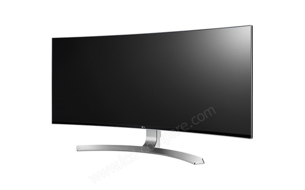 LG 34UC98-W - Vue 3/4 droite