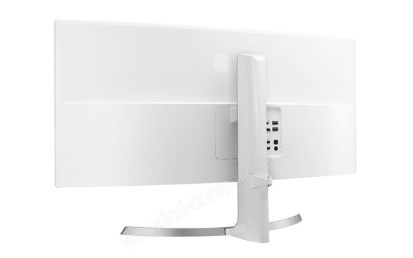 LG 34UC99-W - Vue 3/4 arri&egrave;re