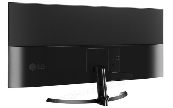 LG 34UM59-P - Vue 3/4 arri&egrave;re