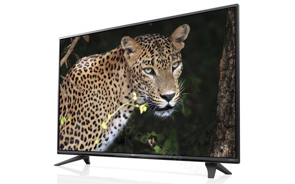 LG 40UF671V - Vue 3/4 droite