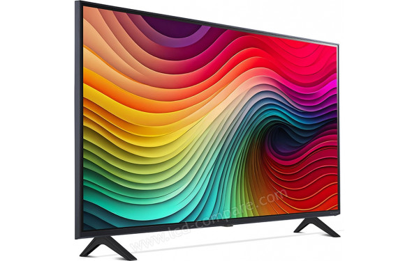 LG 43NANO81 2024 - Vue 3/4 gauche