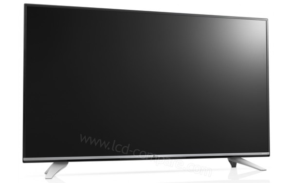 LG 43UF772V - Vue 3/4 gauche 2