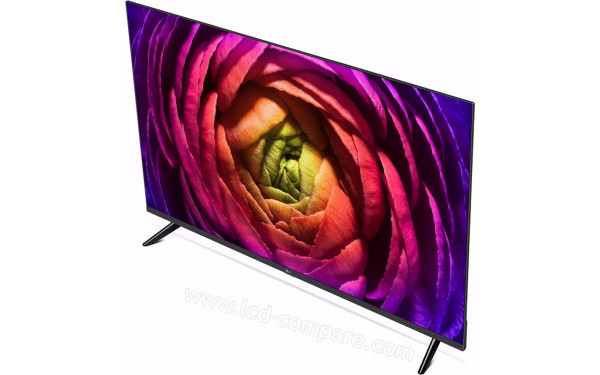 LG 43UR7400 - Vue 3/4 droite