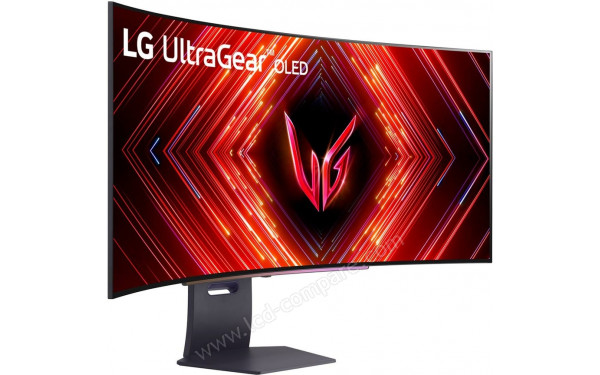 LG 45GS95QE-B - Vue 3/4 gauche