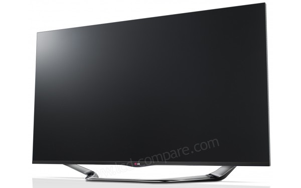 LG 47LA690S - Vue 3/4 droit