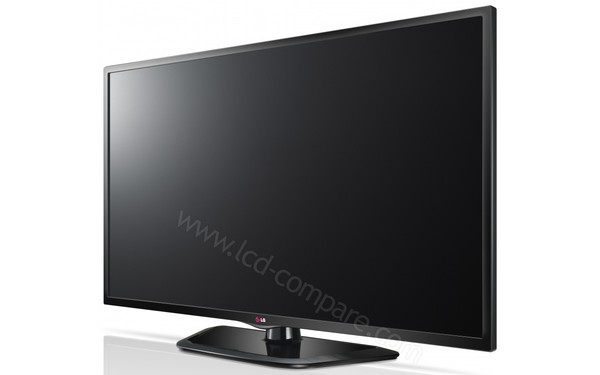 LG 47LN5400 - Vue 3/4 droit