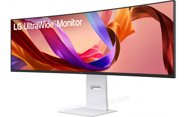 LG 49U950A-W - Vue 3/4 droite