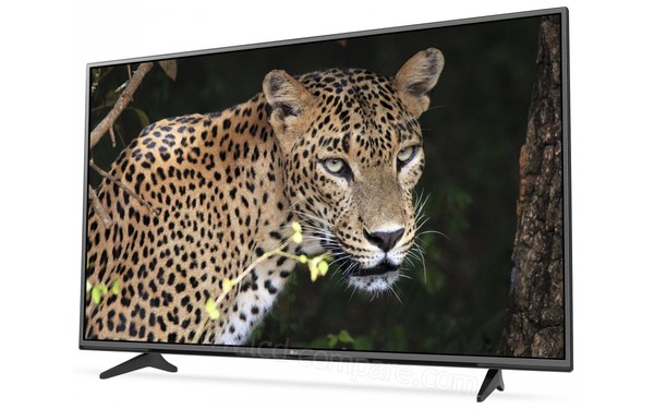 LG 49UF680V - Vue 3/4 droite