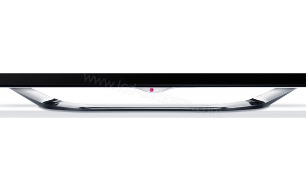 LG 55LA960V - Zoom sur la partie basse
