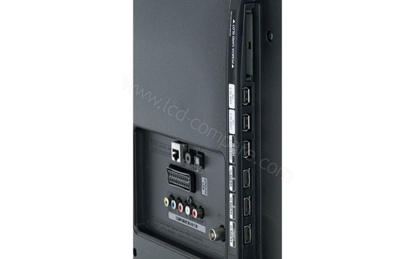 LG 55LF5800 - Connectique 2 (cr&eacute;dit : Darty)