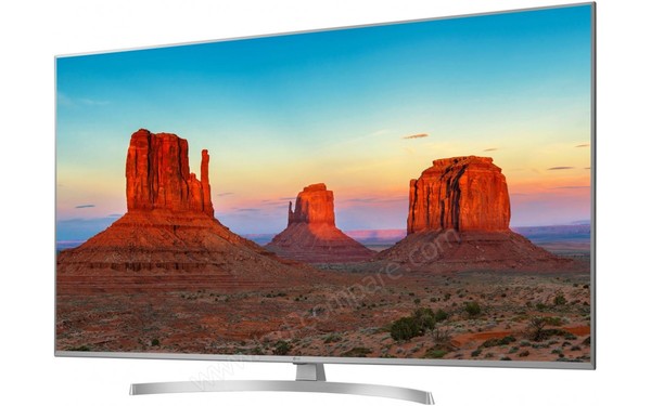 LG 55UK7550 - Vue 3/4 droite