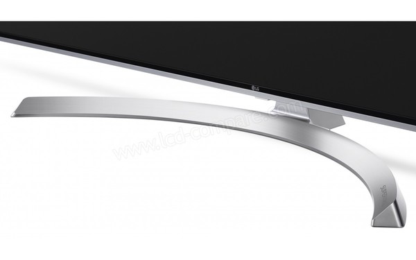 LG 60SJ810V - Zoom sur la partie basse