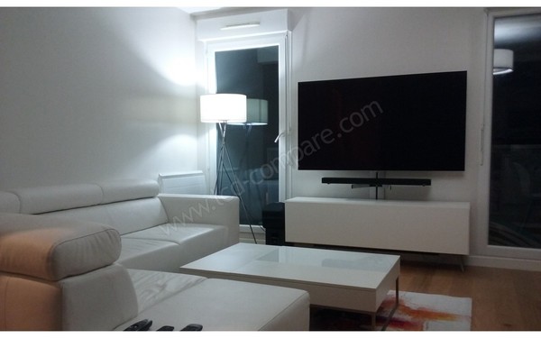 LG 65EF950V - Mise en situation apr&egrave;s installation murale (cr&eacute;dit : www.installationtelemurale.com)