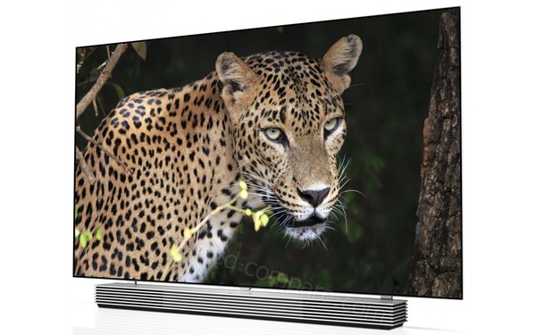 LG 65EF980V - Vue 3/4 droite