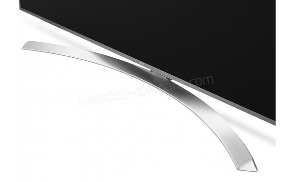 LG 75UH780V - Zoom sur la partie basse
