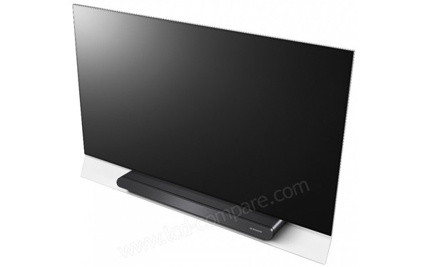 LG OLED65G8 - Vue 3/4 droite par dessus