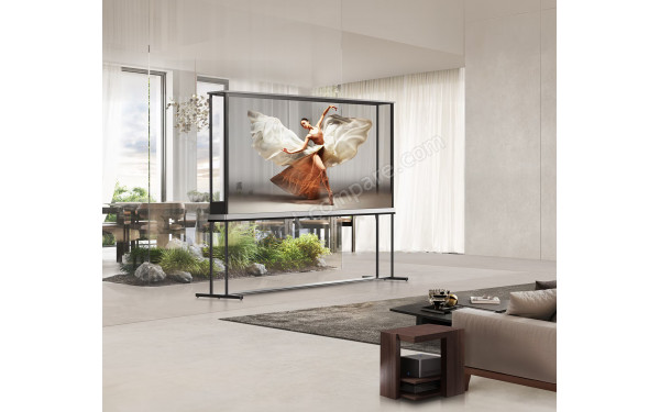 LG OLED77T4 - Mise en situation